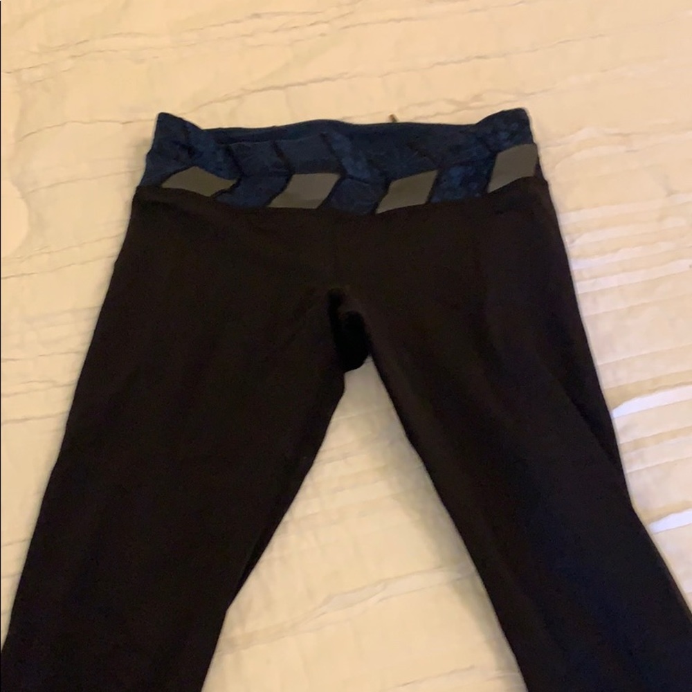 LULUlemon pace Rival size 6